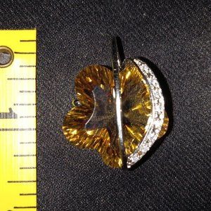 925 Sterling Silver Huge Topaz with Sapphire Flower Shape